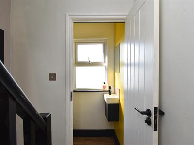 Picture 19